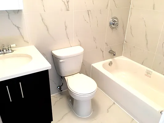 Rented by NY Space Finders Inc. | media 4