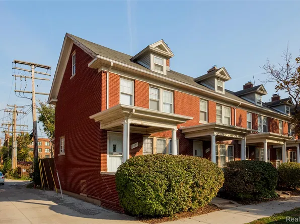 8020 3rd St, Detroit, MI 48202