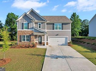 90 Thompson Dr, Dallas, GA 30132