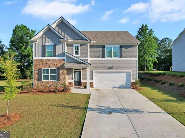 90 Thompson Dr, Dallas, GA 30132