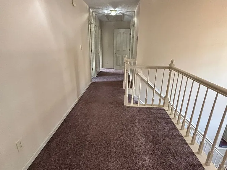 112 Jesse St — Photo 36