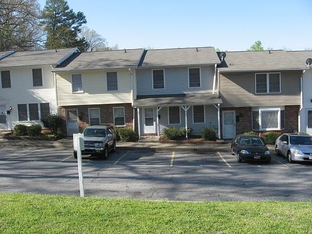 1st image of 21 Glen Burnie St Unit 4