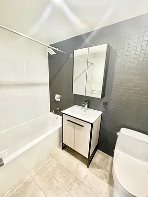 Rented by Lodger Corp | media 10