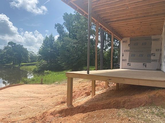 3rd image of 7 Mayhaw Dr