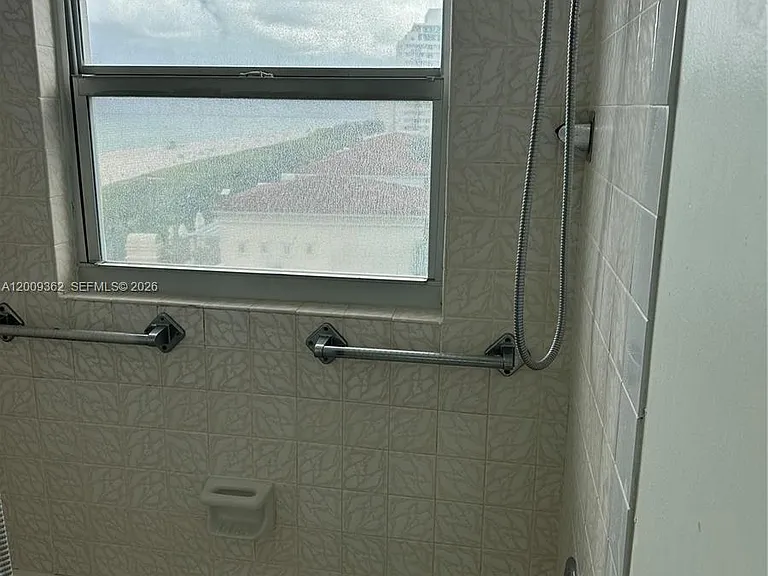 6039 Collins Ave #826 — Photo 11