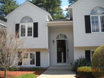 115 Riverview Pl APT B, Southbridge, MA, 01550