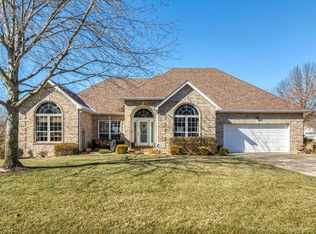 122 Rathfarnum Dr, Weldon Spring, MO 63304