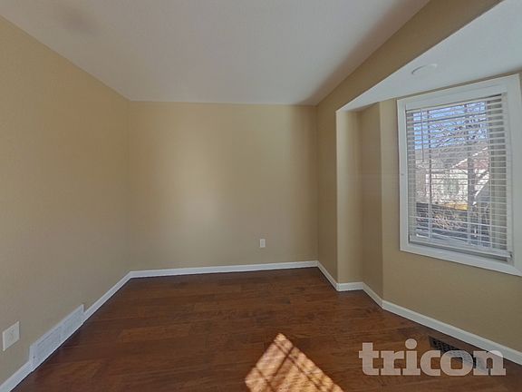 4th image of 2212 72nd Avenue Ct