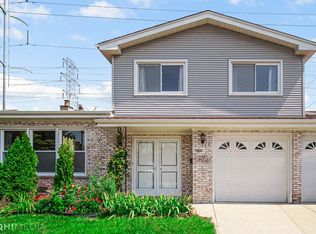9515 Terminal Ave, Skokie, IL 60077