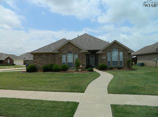 4904 Spring Hill Dr, Wichita Falls, TX 76310