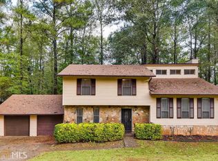 3916 Chimney Ridge Ct, Ellenwood, GA 30294