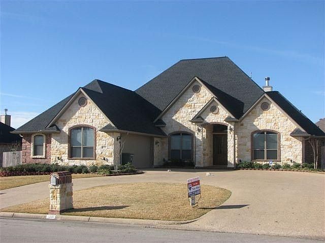 1st image of 2206 W Briargate Dr