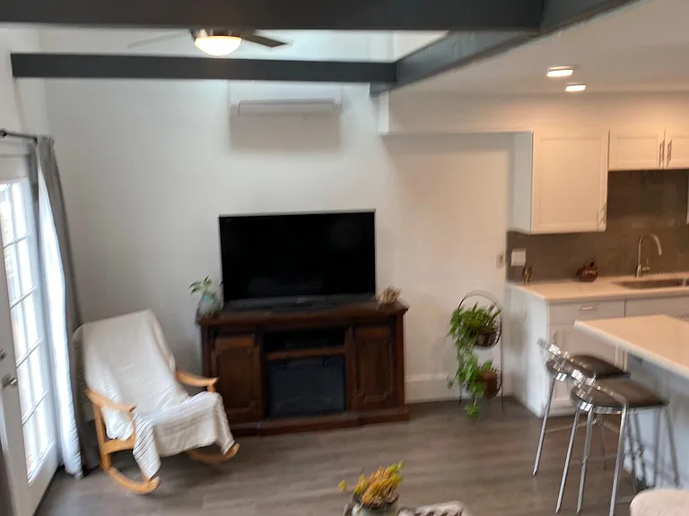 2061LO S Encinos Rd — Photo 3