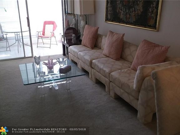 5th image of 9460 Sunrise Lakes Blvd APT 209