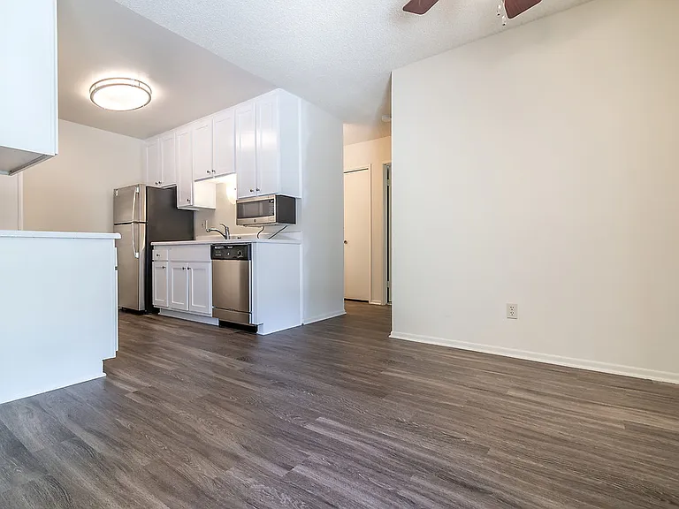 Camarillo Oaks — Photo 16