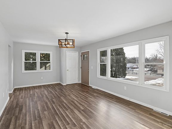 4th image of 5684 Olive Rd