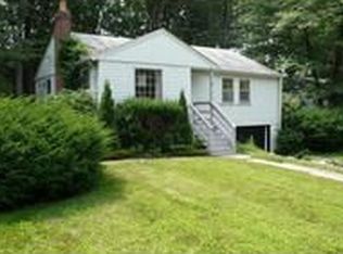 35 Longhill Rd, Ashland, MA 01721