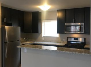 2425 W Bryn Mawr Ave APT 2B, Chicago, IL 60659
