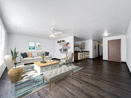 211 S Kellogg Ave #4 Photo 1