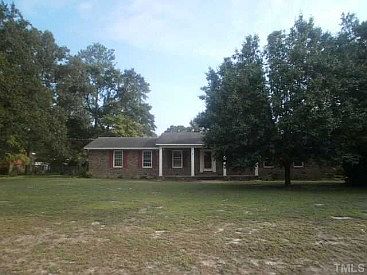 1st image of 410 Marcia Dr