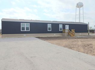 325 S 11th, Poteet, TX 78065