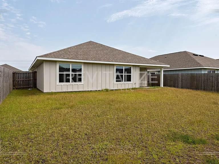21962 Aleutian Ave — Photo 6