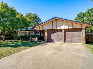 7408 Marlborough Dr W, Fort Worth, TX 76134