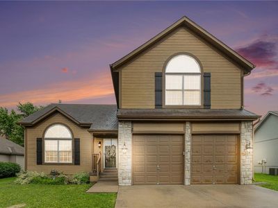 1115 Wiltshire Blvd, Raymore, MO, 64083