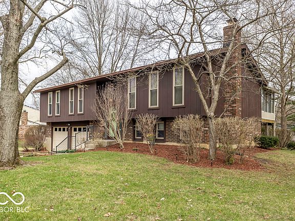 3rd image of 615 Shady Creek Dr