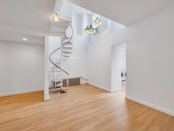 4th image of 334 E 22nd St #1