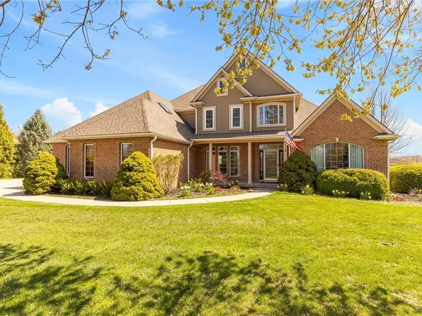 15609 Quail Ridge Dr, Smithville, MO 64089