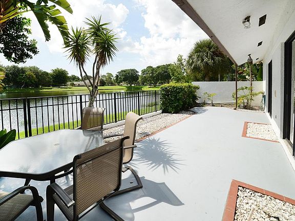 Home For Sale In Boca Pointe