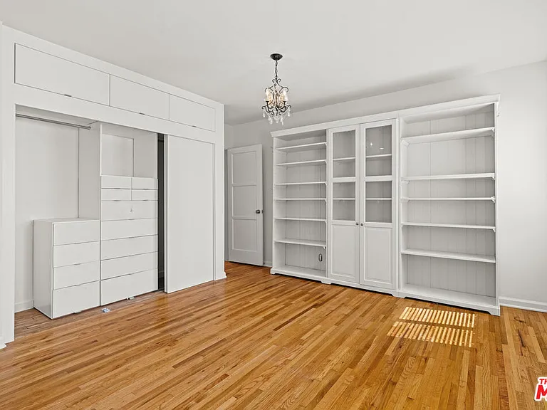 4352 Globe Ave — Photo 21