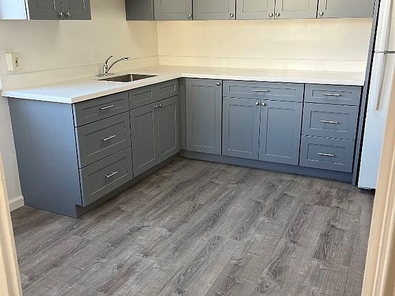 4th image of 403 Randolph St #403