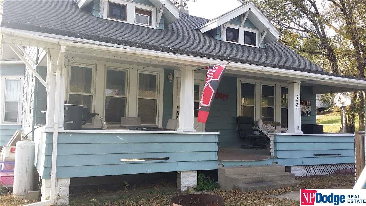 322 N 16th St, Tekamah, NE 68061 Zillow