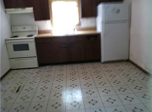 2nd image of 1813 Babcock Blvd