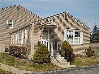 1st image of 23737 Stonehenge Blvd #1