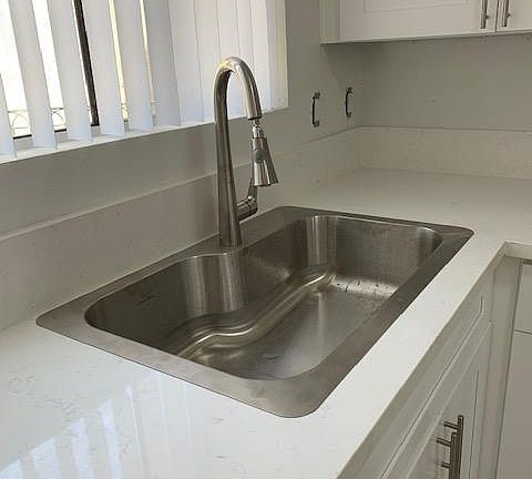 4th image of 1340 E South St APT 303