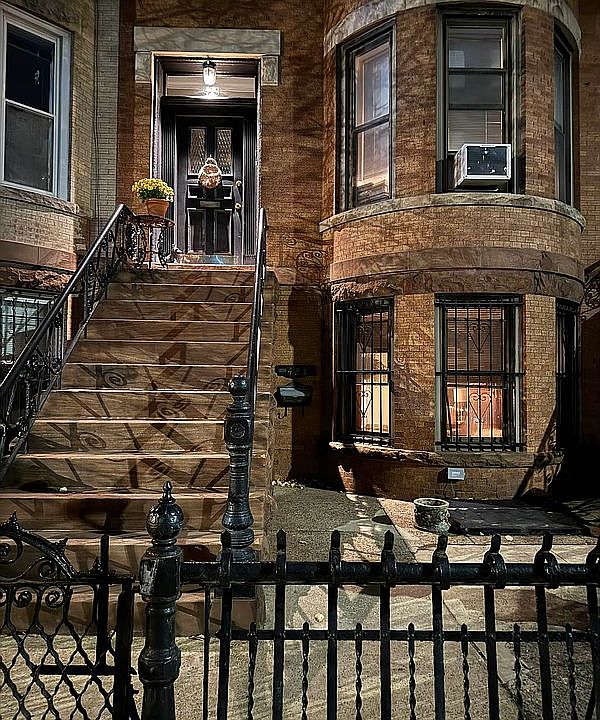 1st image of 423 72nd St #1