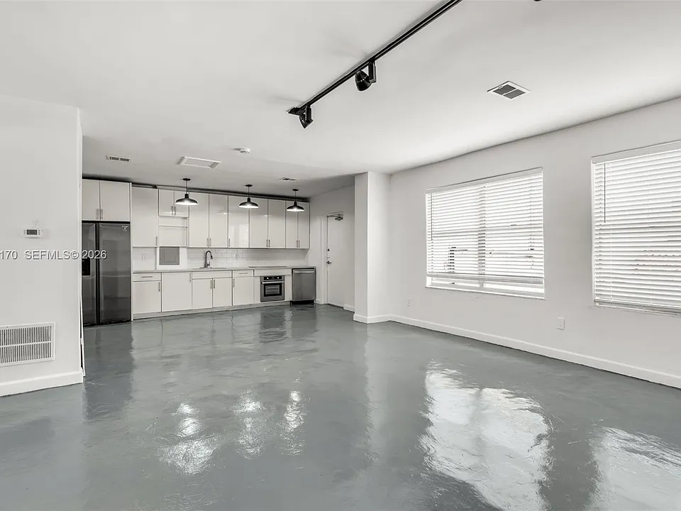 801 Washington Ave #A