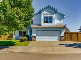 20511 NE Shore View Dr, Fairview, OR 97024