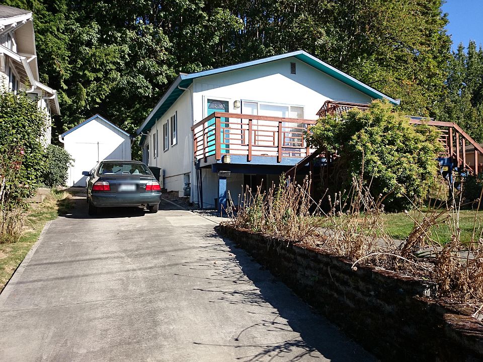 2nd image of 4512 46th Ave S
