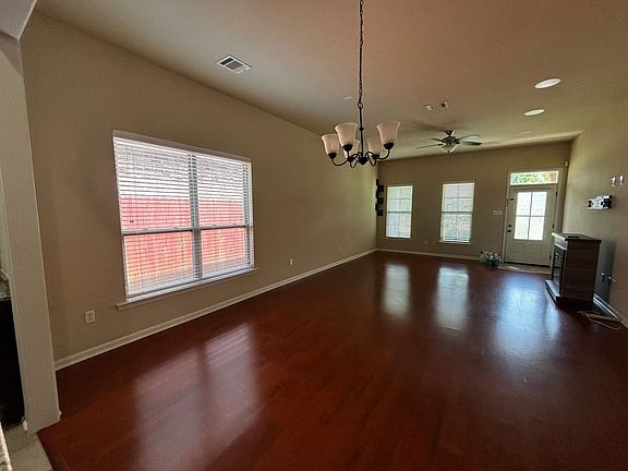 5th image of 16529 Gallion Dr