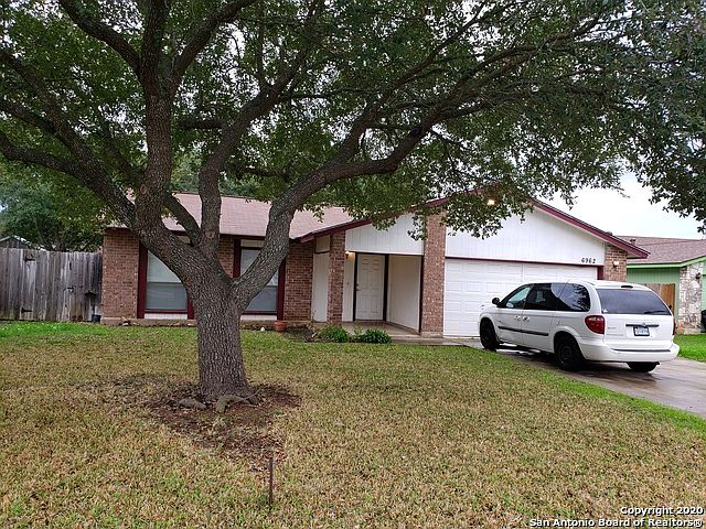 1st image of 6962 Sunshine Tree Dr