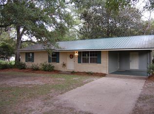 4914 Satin Dr, Bascom, FL 32423