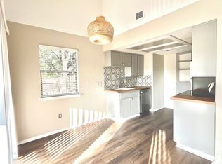 1809 Briar Hill Dr #B, Austin, TX 78741