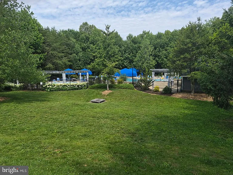 1303 Park Garden Ln — Photo 20