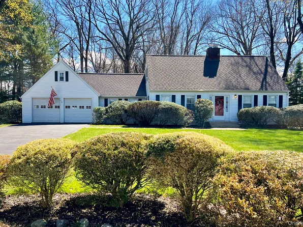 21 Cardinal Court, West Nyack, NY 10994