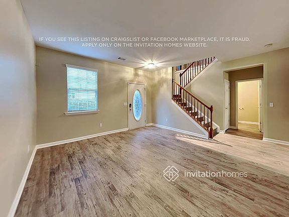 5th image of 1093 Sparkling Cove Dr