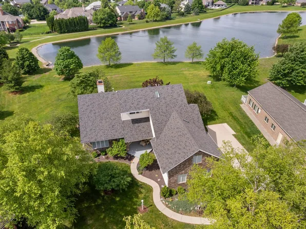 1808 Foxborough Ct, Champaign, IL 61822